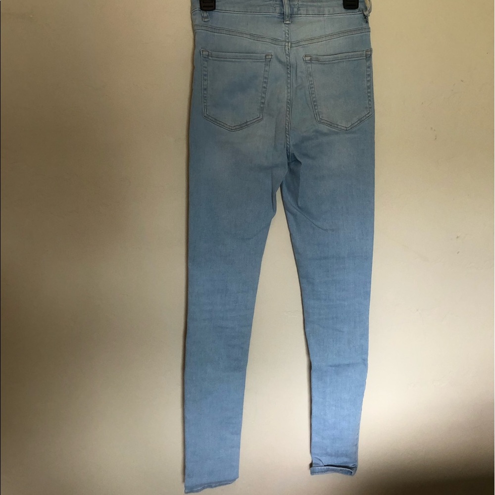 Jeans - Picture 2 of 5